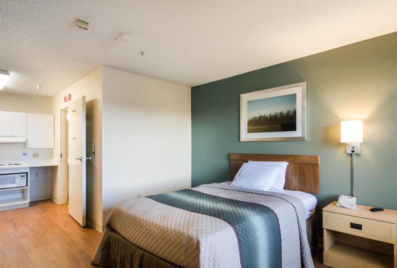 Hometowne Studios By Red Roof Denver - Thornton Exteriér fotografie
